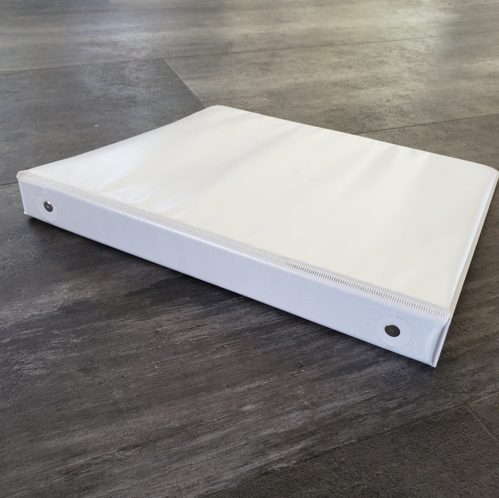 White Just Basics 1 Inch Binder
